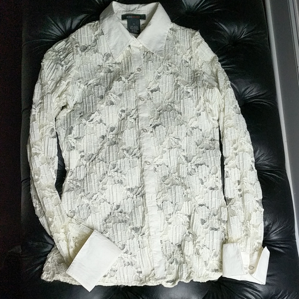 BCBG MAXAZRIA Sheer Floral Mesh Lace Button Down Top Size Small